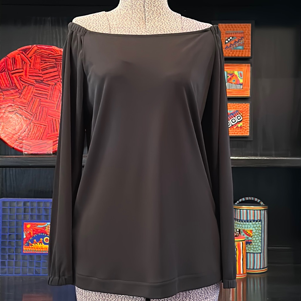 Ann Taylor Slinky Knit Black Top To Wear On Or Off The Shoulder Size Small
